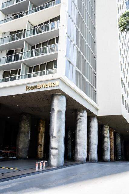 2 bedroom Condominium at 495 Brickell Avenue 1605, Icon Brickell No Two, Miami — photo 2