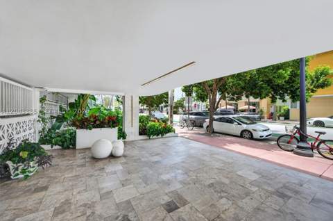 401 Ocean Dr 1001, Miami Beach FL - photo 18 of 19