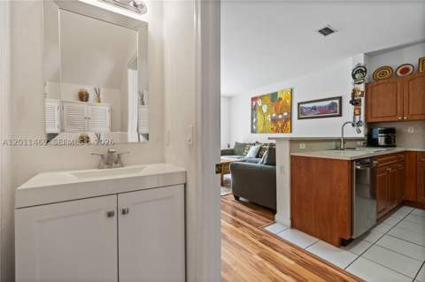 8430 SW 150th Ave 2, Miami FL - photo 10 of 32