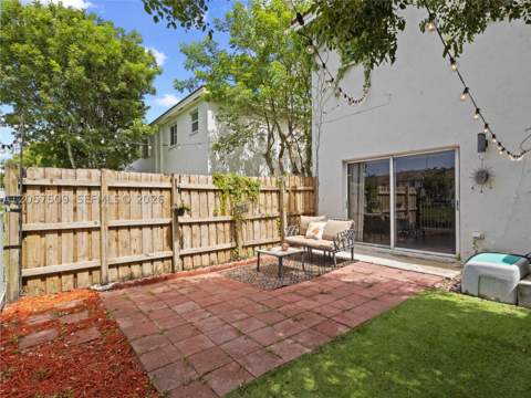 1651 SE 31st Ct, Homestead FL - photo 17 of 48