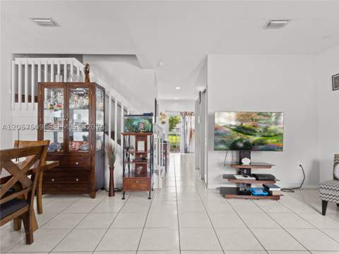 1651 SE 31st Ct, Homestead FL - photo 6 of 48