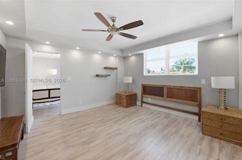 90 Edgewater Dr 225, Coral Gables FL - photo 6 of 20