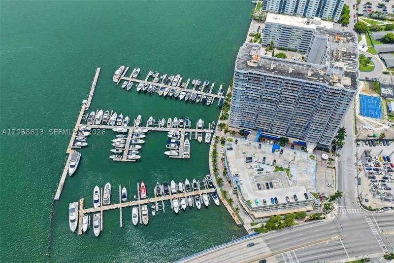2 bedroom Condominium at 7601 E Treasure Dr 2124, The Grandview Palace Cond, North Bay Village — photo 5
