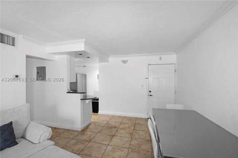 8617 SW 68th Ct 24, Pinecrest FL - photo 12 of 27