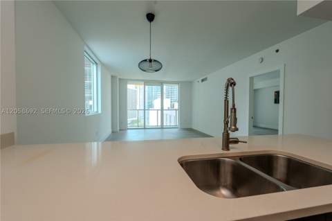 500 Brickell Ave 1407, Miami FL - photo 10 of 47