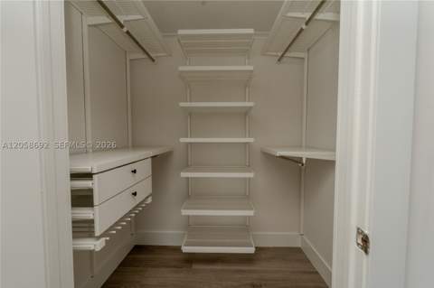 500 Brickell Ave 1407, Miami FL - photo 19 of 47