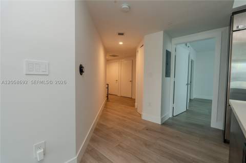 500 Brickell Ave 1407, Miami FL - photo 6 of 47