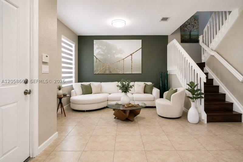 4 bedroom Townhouse at 14131 SW 275th St, Mandarin Lakes, Homestead — photo 3