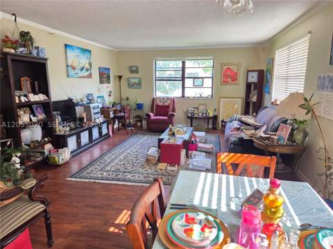 9020 NE 8th Ave 2F, Miami Shores FL - photo 6 of 16