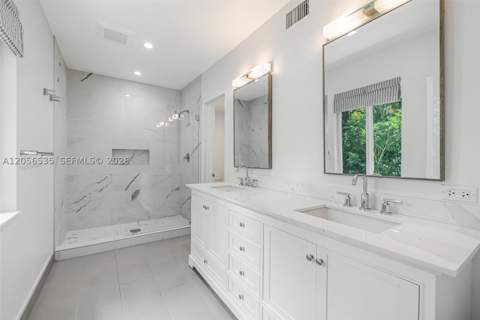 1012 NE 116th St, Biscayne Park FL - photo 20 of 53
