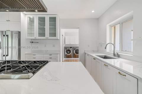 1012 NE 116th St, Biscayne Park FL - photo 23 of 53