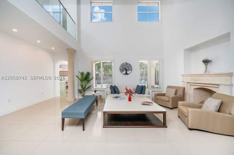 8425 SW 138th St, Palmetto Bay FL - photo 12 of 43