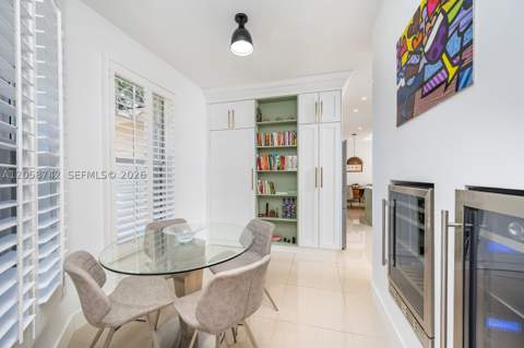 8425 SW 138th St, Palmetto Bay FL - photo 8 of 43