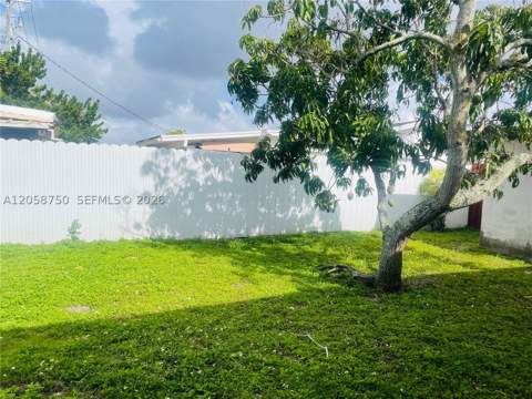 8025 NW 170th St, Hialeah FL - photo 20 of 22