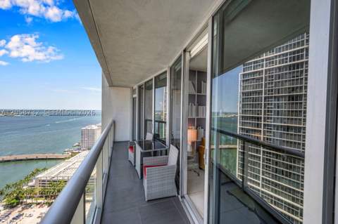 485 Brickell Ave 3401, Miami FL - photo 16 of 31