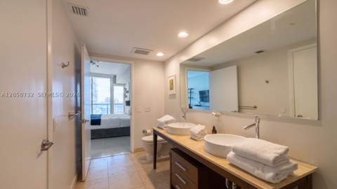 485 Brickell Ave 3401, Miami FL - photo 23 of 31