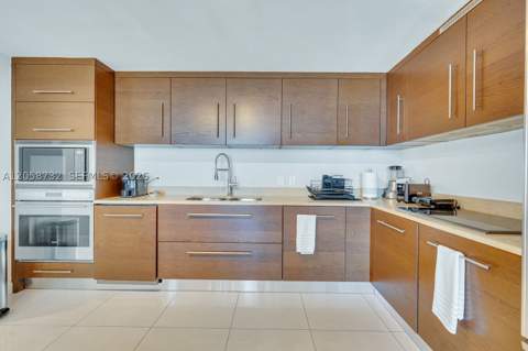 485 Brickell Ave 3401, Miami FL - photo 9 of 31