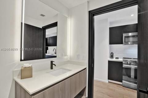 398 NE 5th St 3013, Miami FL - photo 22 of 27