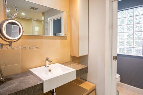 13836 SW 39th Ter, Miami FL - photo 15 of 34