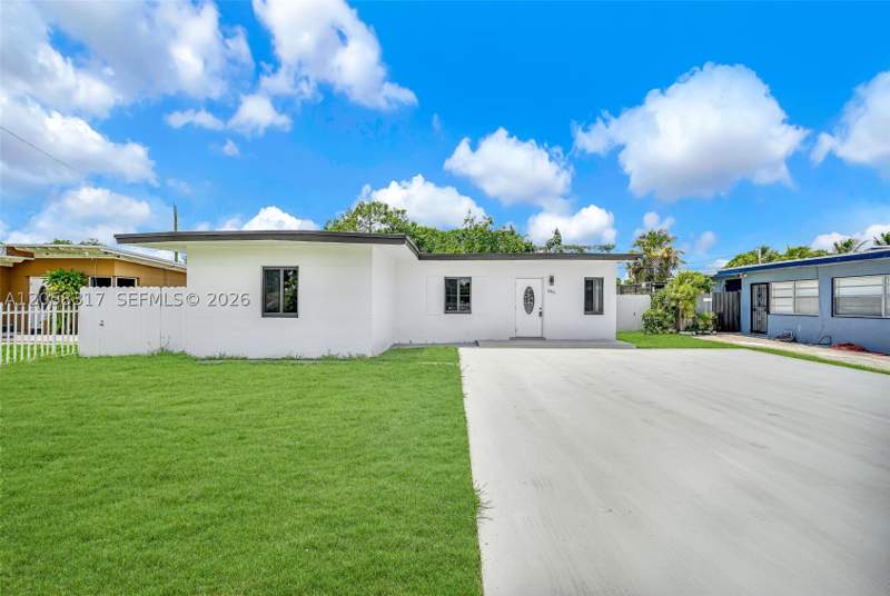 3 bedroom SingleFamilyResidence at 580 NW 116th Ter, Rev Pl Of Bay View Terr, Miami — photo 2