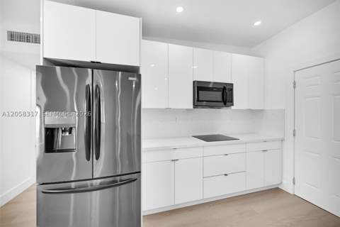 580 NW 116th Ter, Miami FL - photo 23 of 37