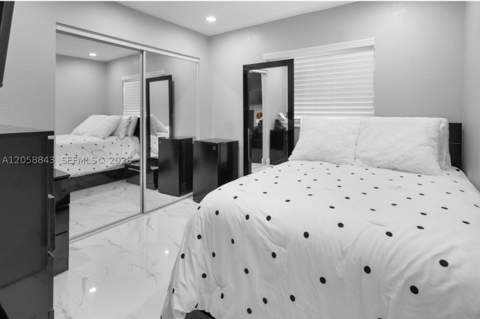 1158 W 41st St 87, Hialeah FL - photo 7 of 18