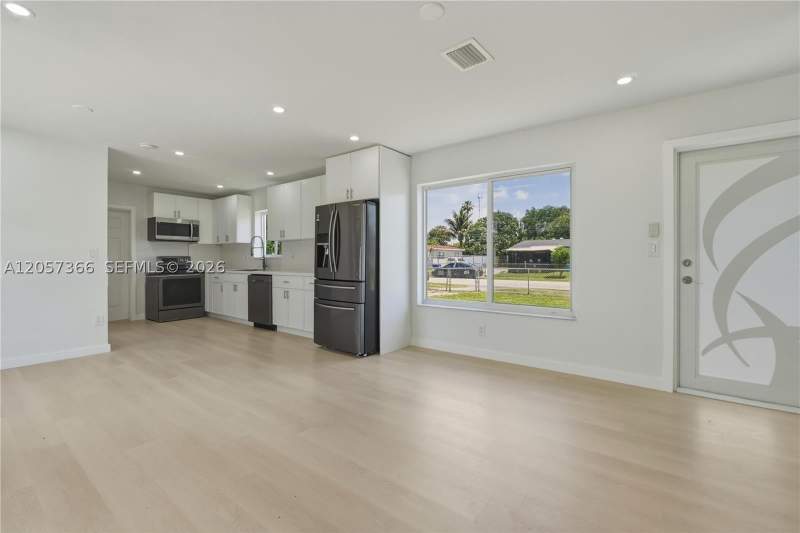3 bedroom SingleFamilyResidence at 20440 NW 20th ct, LAKE LUCERNE SEC 3, Miami Gardens — photo 1