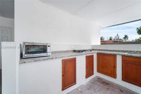 15431 Harding Ln, Homestead FL - photo 17 of 28