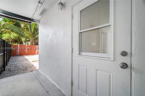 15431 Harding Ln, Homestead FL - photo 19 of 28