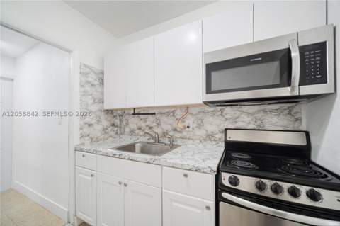 15431 Harding Ln, Homestead FL - photo 9 of 28