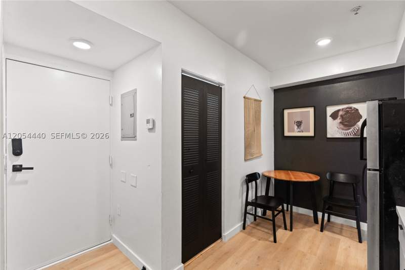 2 bedroom Condominium at 810 7th 102, First Deco Condo, Miami Beach — photo 3