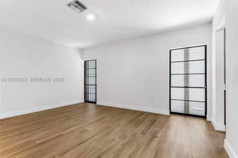 8350 Dundee Ter, Miami Lakes FL - photo 15 of 68