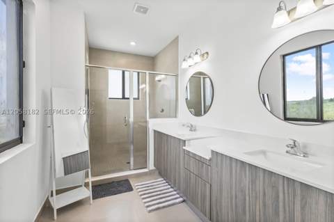 15725 SW 136th Ter, Miami FL - photo 22 of 36