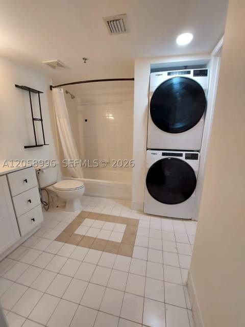 1200 Brickell Bay Dr 3708, Miami FL - photo 13 of 29
