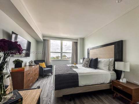 2889 Mcfarlane Rd 912, Miami FL - photo 16 of 23