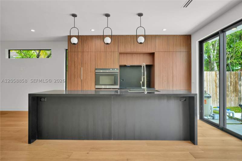 3 bedroom SingleFamilyResidence at 223 NW 51st St, Railway Shops Addn 2nd Am, Miami — photo 5