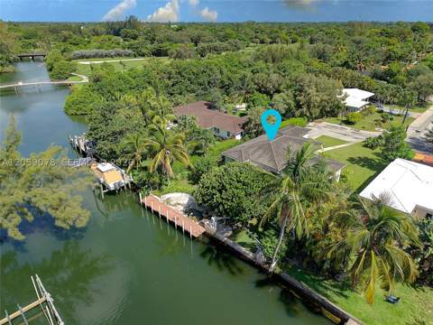 1010 NE 105th St, Miami Shores FL - photo 13 of 48