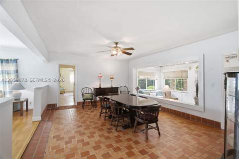 1010 NE 105th St, Miami Shores FL - photo 18 of 48