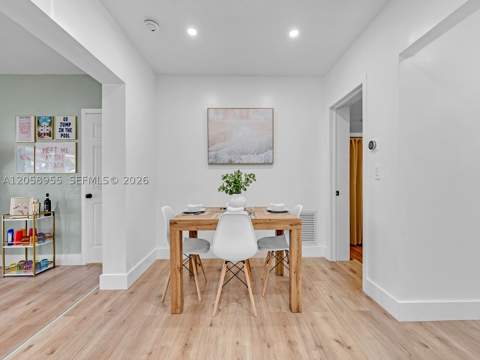 430 Forrest Dr, Miami Springs FL - photo 8 of 27