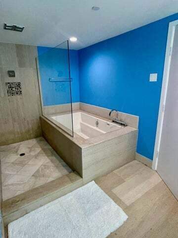5875 Collins Avenue 1606, Miami Beach FL - photo 7 of 17