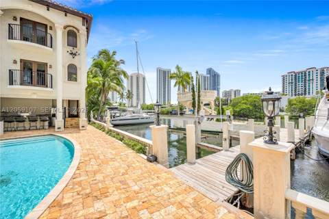 270 Atlantic Ave, Sunny Isles Beach FL - photo 9 of 78