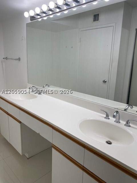 3400 NE 192nd St 1910, Aventura FL - photo 12 of 23