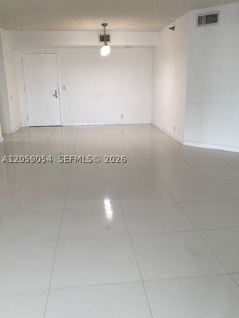 2 bedroom Condominium at 3400 NE 192nd St 1910, Mystic Pointe Tower 600 C, Aventura — photo 2
