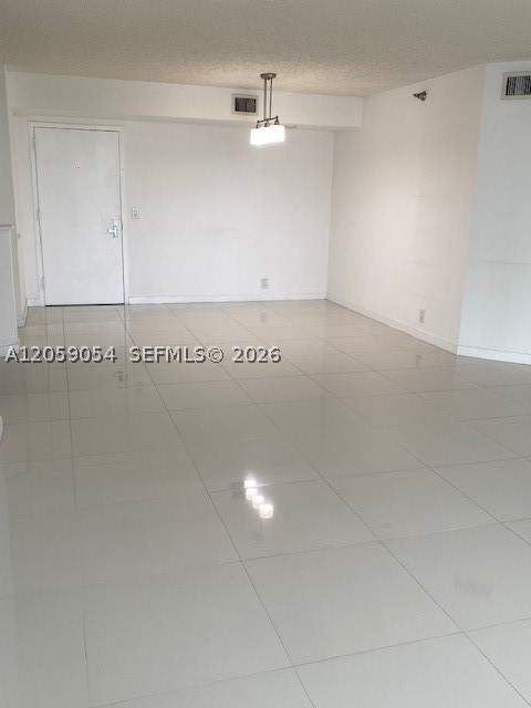 2 bedroom Condominium at 3400 NE 192nd St 1910, Mystic Pointe Tower 600 C, Aventura — photo 3