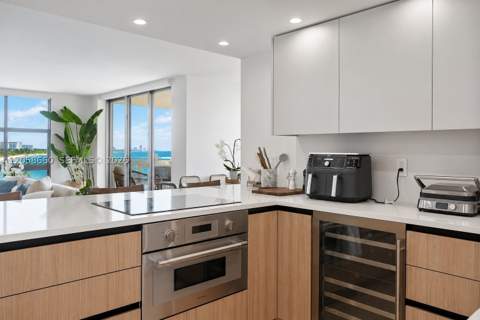 1111 Crandon Blvd A501, Key Biscayne FL - photo 7 of 39