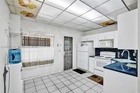 2145 NW 124th St, Miami FL - photo 10 of 40