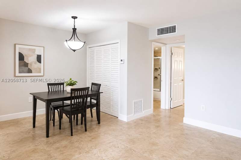 1 bedroom Condominium at 12590 NE 16th Ave 605, 12590 Coronado Towers Con, North Miami — photo 4