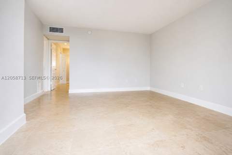 12590 NE 16th Ave 605, North Miami FL - photo 6 of 30