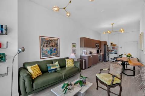 1600 SW 1st Avenue 413, Miami FL - photo 12 of 65