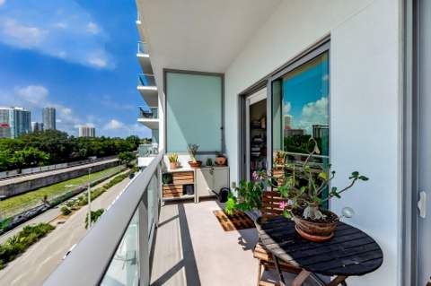 1600 SW 1st Avenue 413, Miami FL - photo 23 of 65